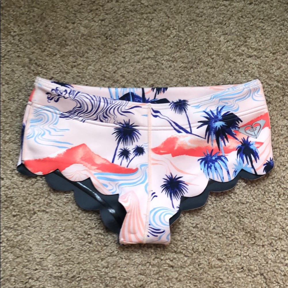 Roxy 1m Popsurf Scallop Neoprene Shorts